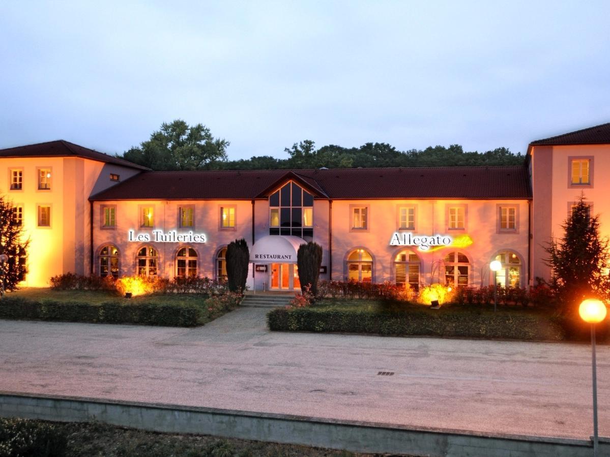 Logis Hotel Les Tuileries Fey Екстер'єр фото
