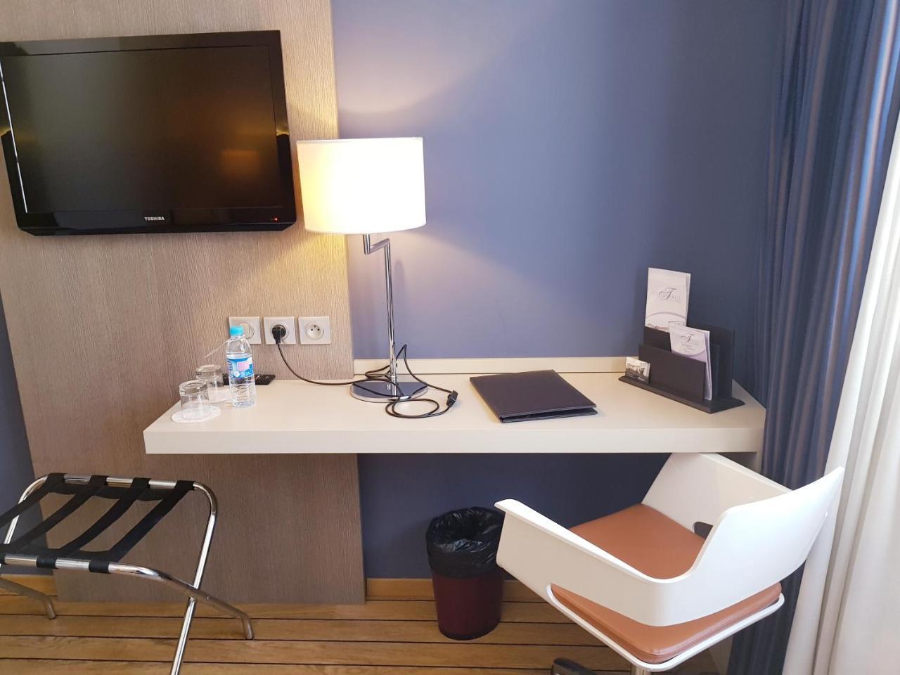 Logis Hotel Les Tuileries Fey Екстер'єр фото