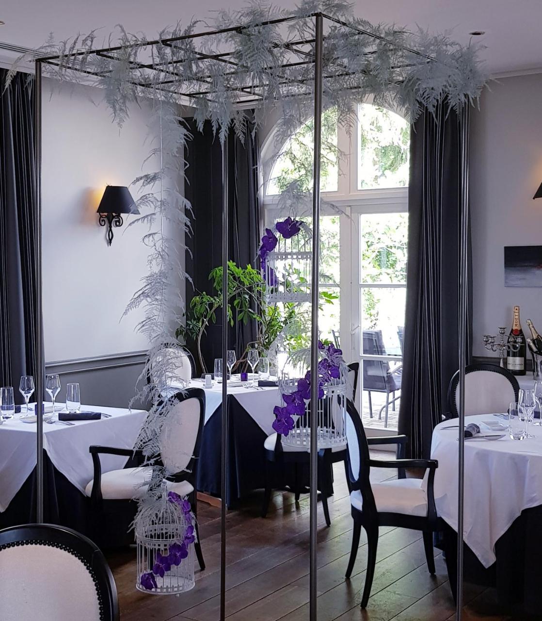 Logis Hotel Les Tuileries Fey Екстер'єр фото